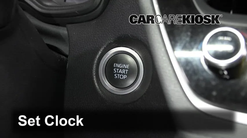 2022 Toyota Corolla Cross LE 2.0L 4 Cyl. Reloj